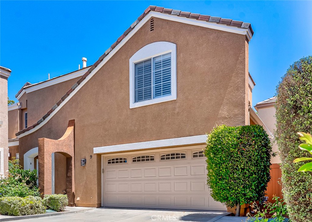 9 Rue Brittany, Lake Forest CA 92610 - photo 1