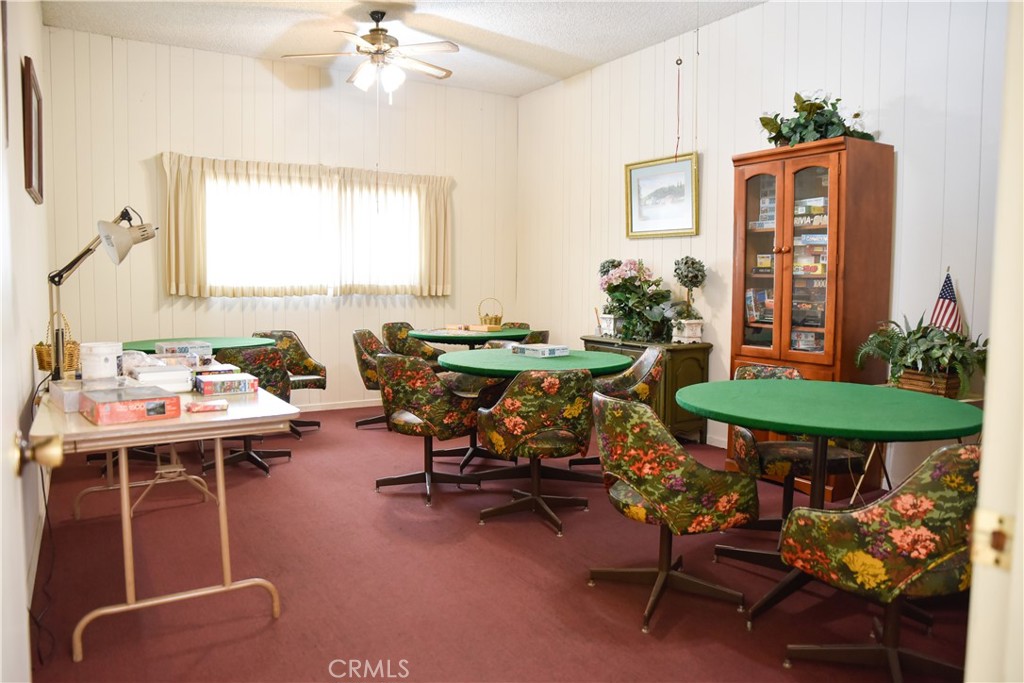 Community Game Room - 10681 Oak 64, Los Alamitos CA 90720 - photo 39