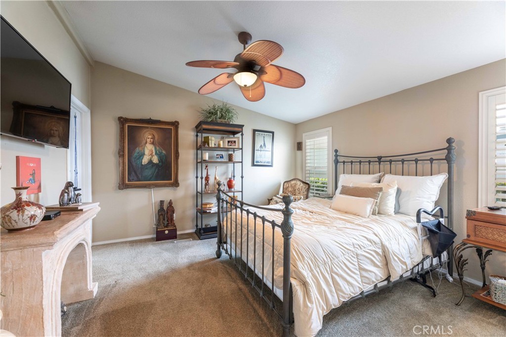 Master Bedroom - 10681 Oak Street 106, Los Alamitos CA 90720 - photo 27