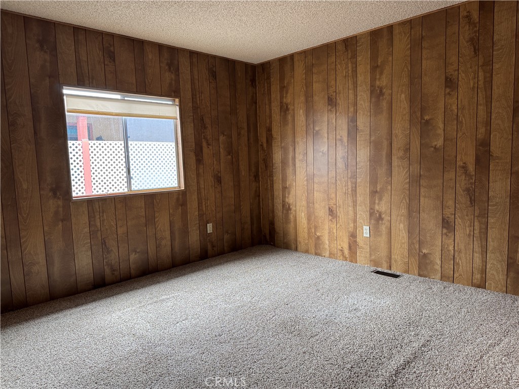 2nd Bedroom with Double Closet - 10681 Oak Street 58, Los Alamitos CA 90720 - photo 9