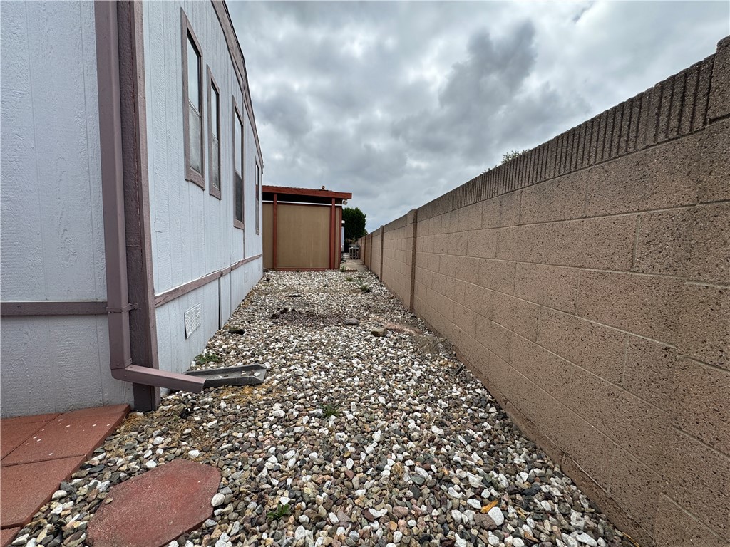 Area Behind Home, Perfect for Garden - 10681 Oak Street 58, Los Alamitos CA 90720 - photo 23