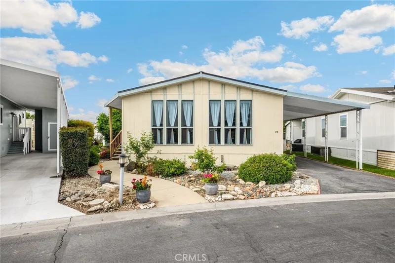 10681 Oak Street 89, Los Alamitos, CA 90720