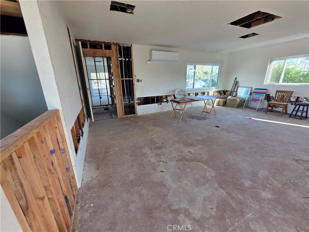 Upstairs - 11101 Essex Drive, Los Alamitos CA 90720 - photo 4