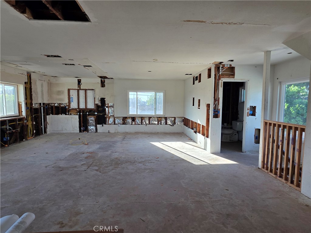 large room plumbed for a kitchen - 11101 Essex Drive, Los Alamitos CA 90720 - photo 11