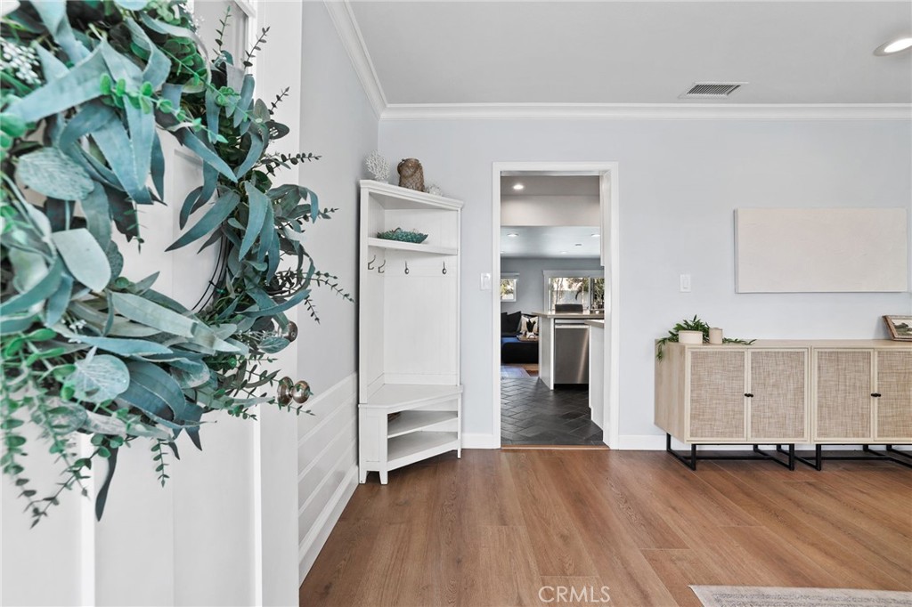 11182 Essex, Los Alamitos CA 90720 - photo 5