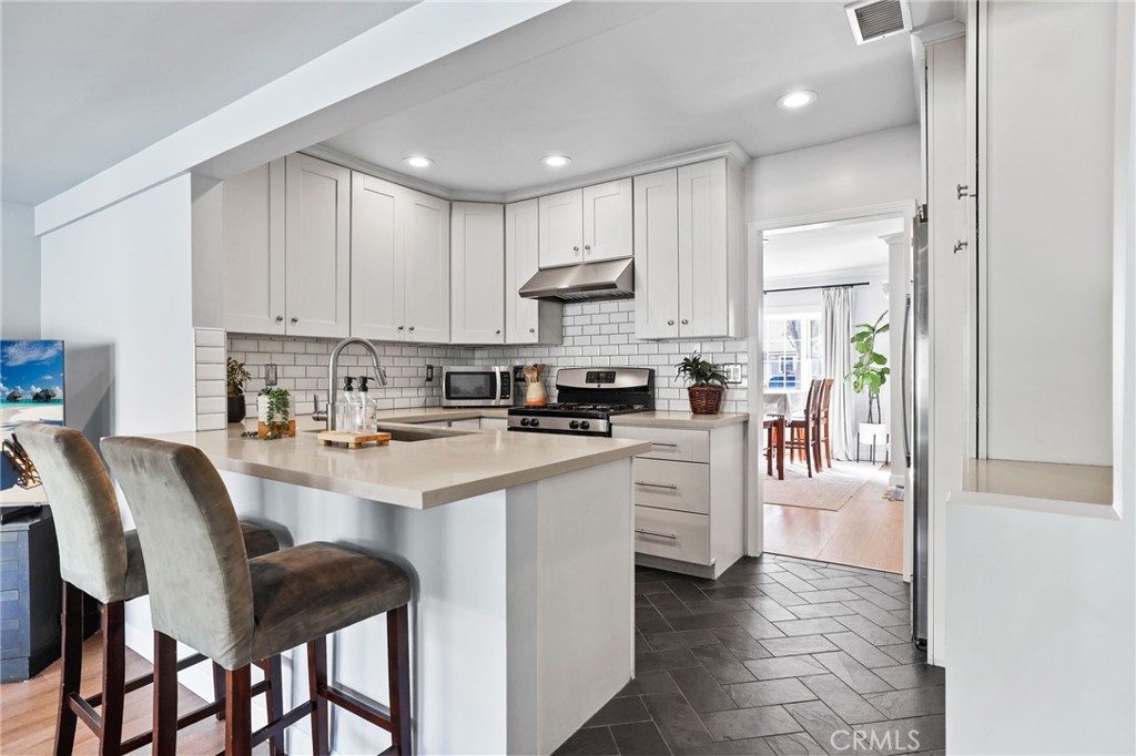 11182 Essex, Los Alamitos CA 90720 - photo 8