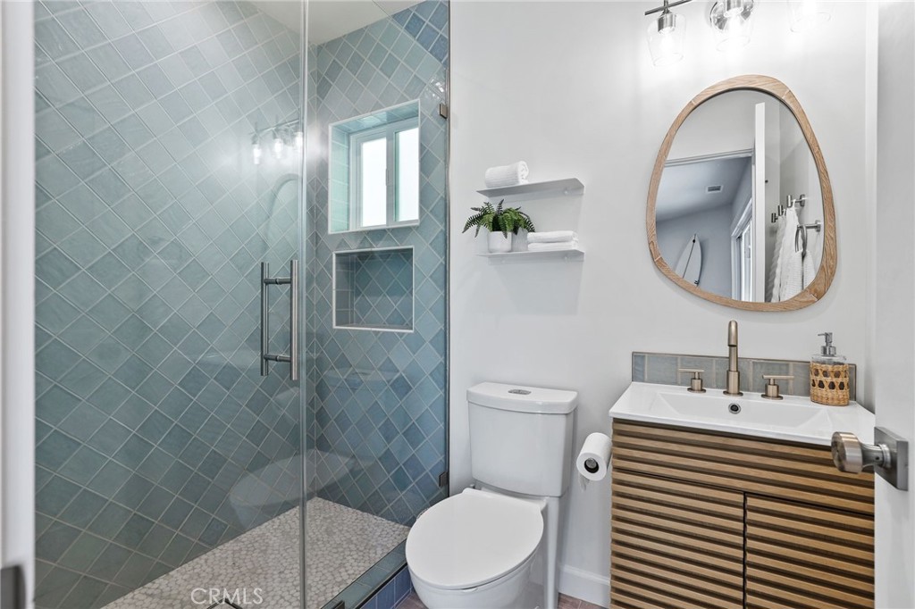 11182 Essex, Los Alamitos CA 90720 - photo 28