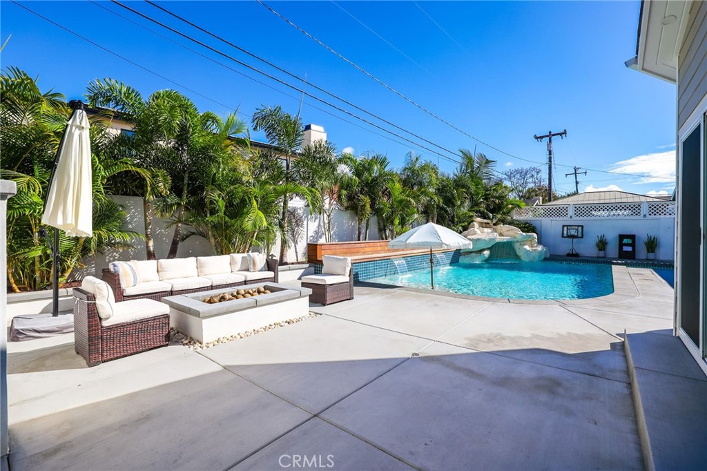 11182 Essex, Los Alamitos CA 90720 - photo 29