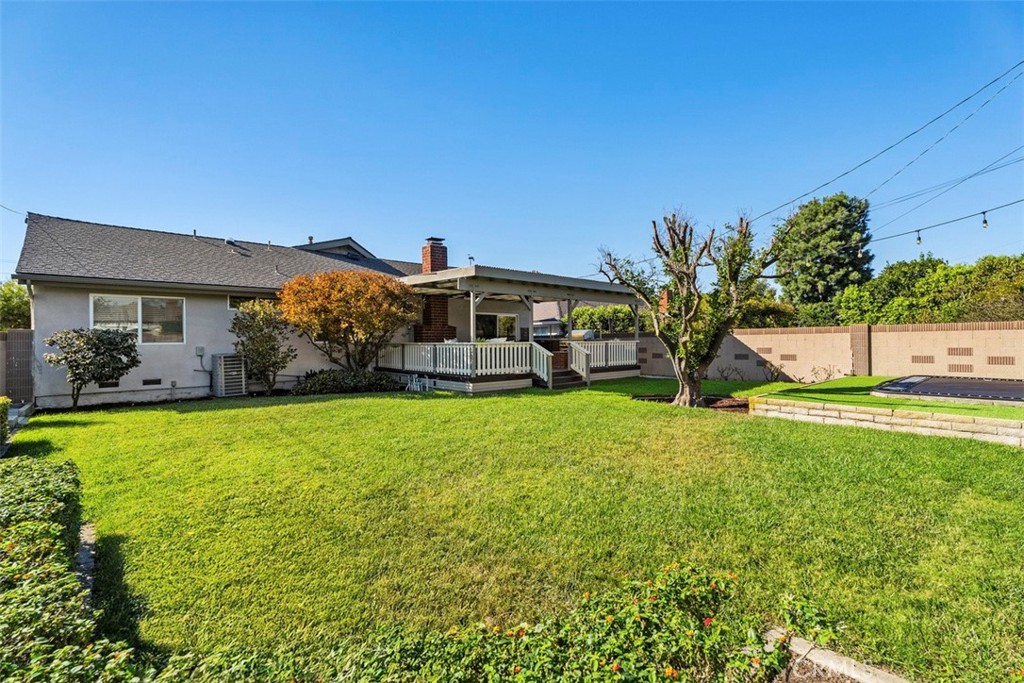 Endless possibilities! This is a one of a kind, well-loved home. - 11772 Paseo Bonita, Los Alamitos CA 90720 - photo 30