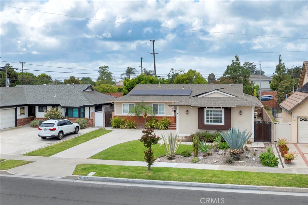 11831 Paseo Bonita, Los Alamitos CA 90720 - photo 1