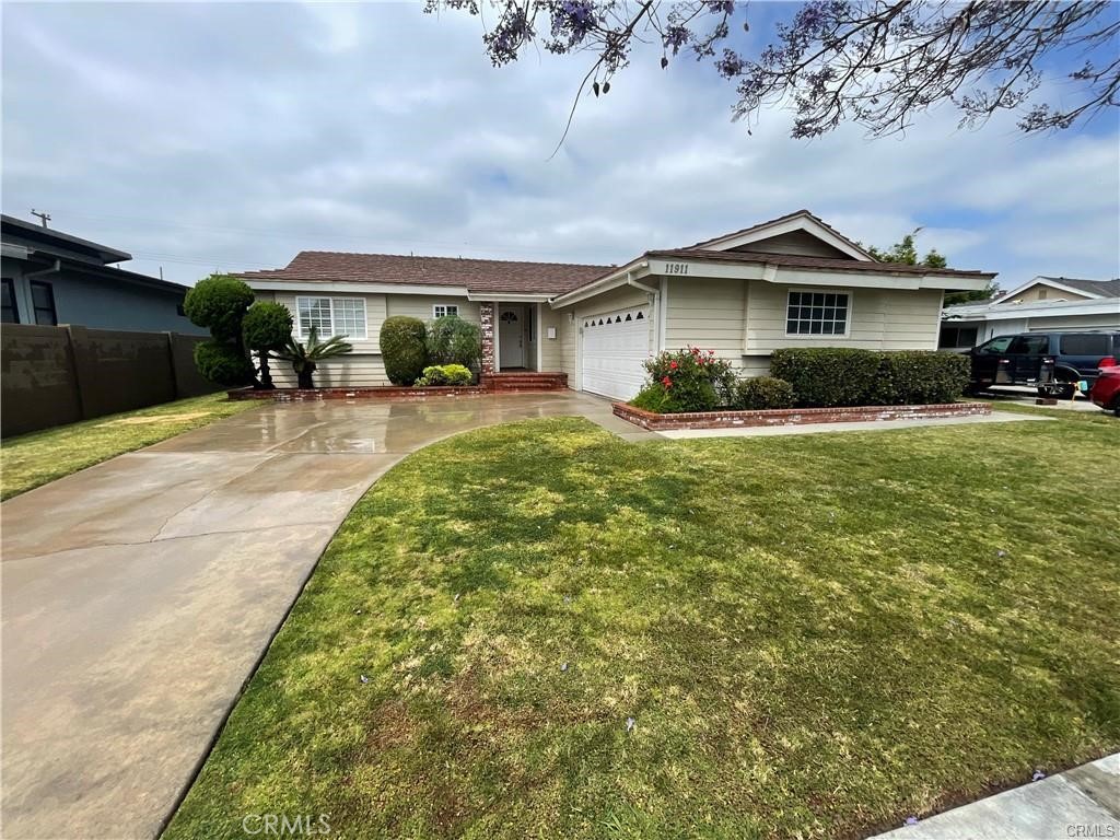 11911 E Cherry, Los Alamitos CA 90720 - photo 1