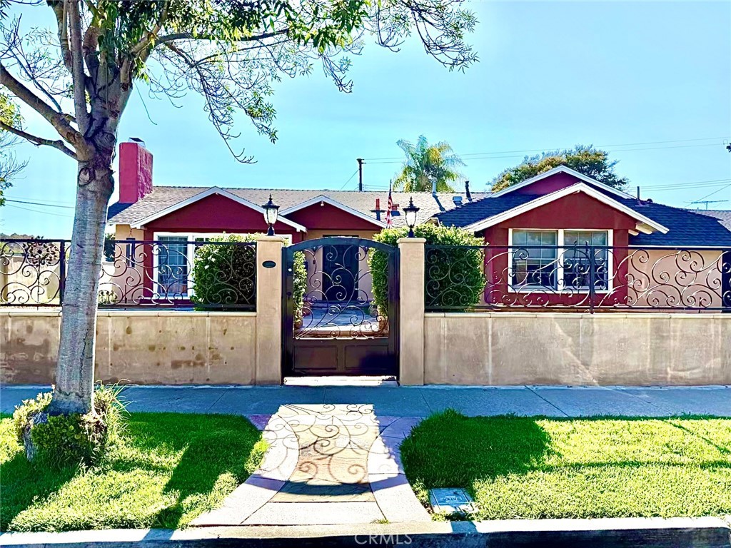 11961 Wembley, Los Alamitos CA 90720 - photo 1
