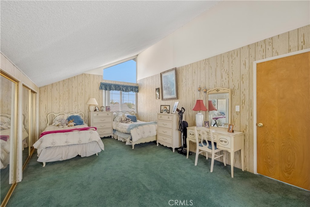 11971 Pine, Los Alamitos CA 90720 - photo 16