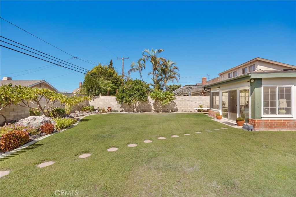 11971 Pine, Los Alamitos CA 90720 - photo 25