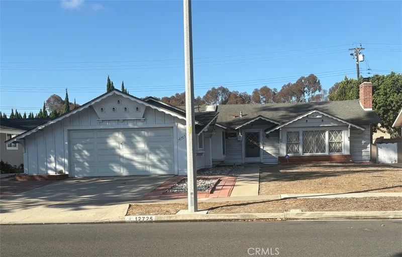 12725 Martha Ann Drive, Los Alamitos, CA 90720