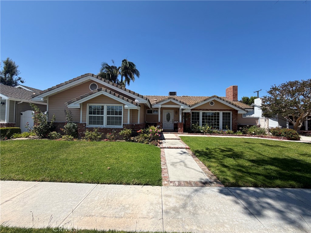 2661 Kempton, Los Alamitos CA 90720 - photo 1