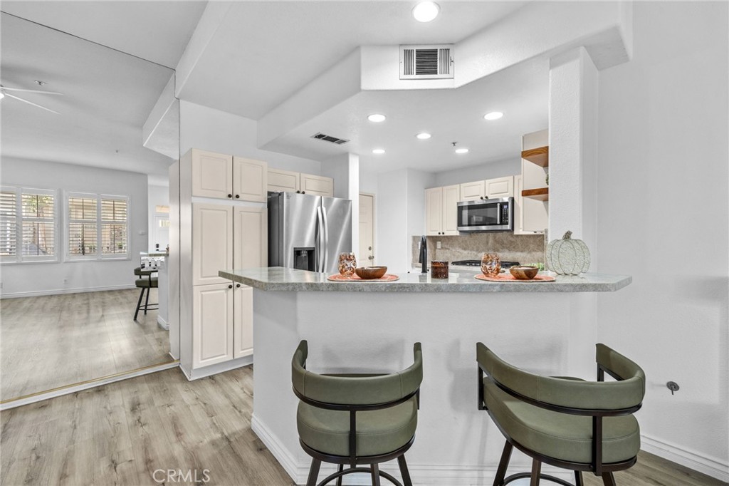 2938 Claremore Lane, Los Alamitos CA 90720 - photo 11