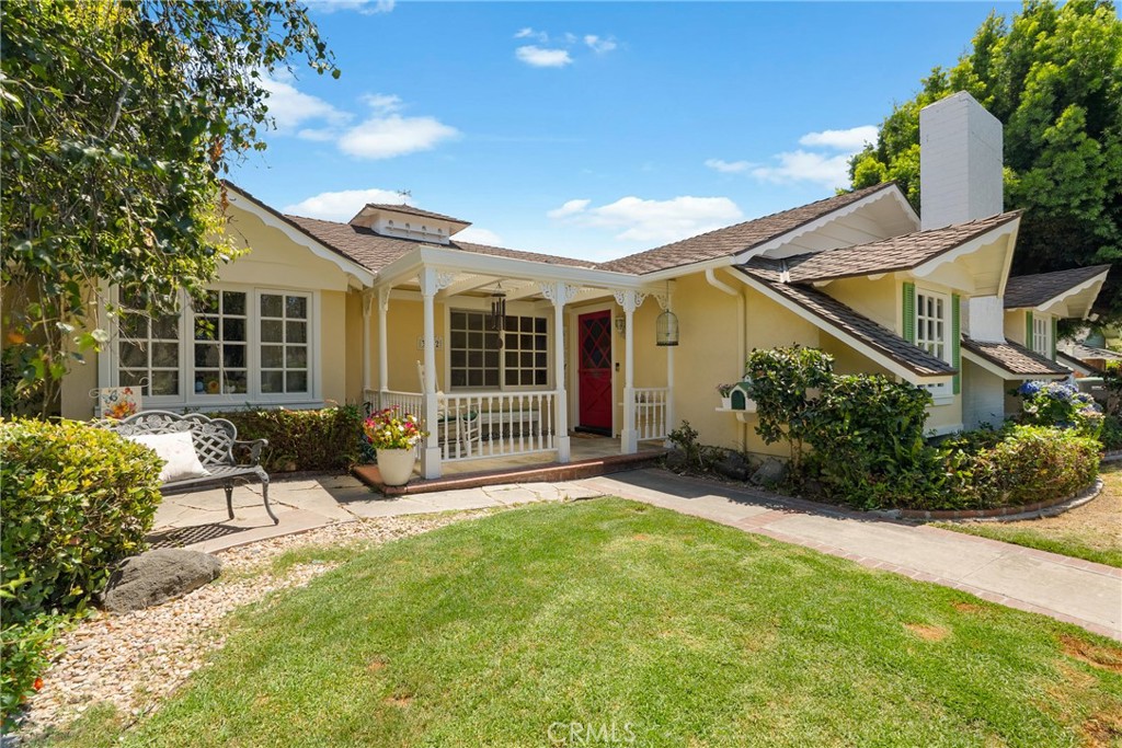 Welcome home! - 3052 Bostonian, Los Alamitos CA 90720 - photo 1
