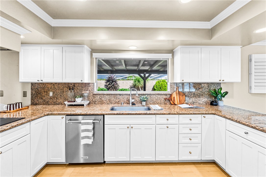 3161 Mainway Drive, Los Alamitos CA 90720 - photo 20
