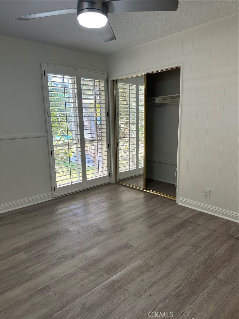 Rear 3rd bedroom - 3252 Orangewood, Rossmoor CA 90720 - photo 30
