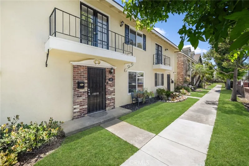 3342 Bradbury 10, Los Alamitos, CA 90720