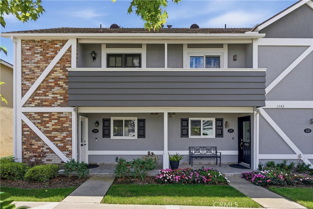 3342 Bradbury Road 20, Los Alamitos CA 90720 - photo 1