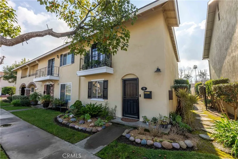 3342 Bradbury Road 9, Los Alamitos, CA 90720
