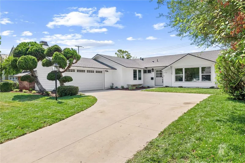 3362 Saint Albans Drive, Los Alamitos, CA 90720