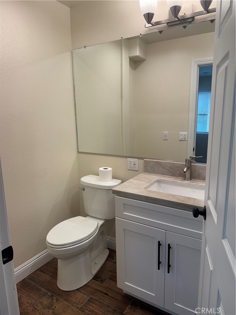3564 Thor Avenue, Los Alamitos CA 90720 - photo 8