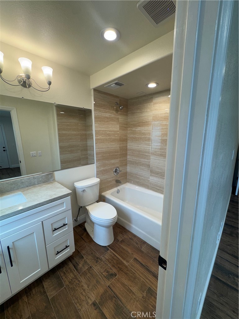 3564 Thor Avenue, Los Alamitos CA 90720 - photo 12