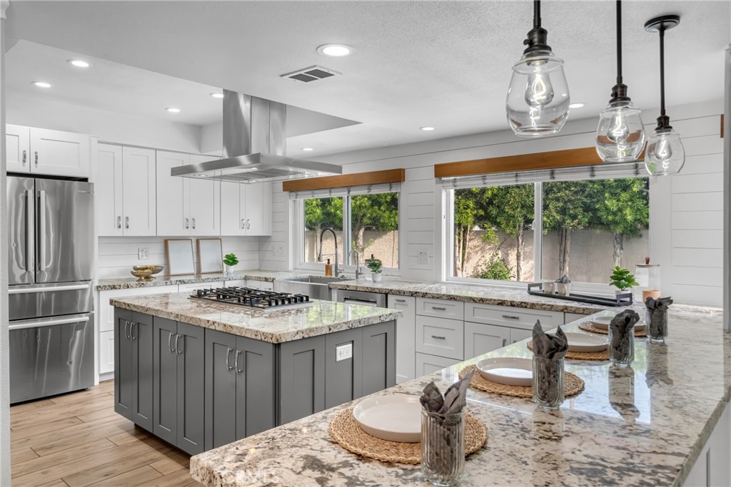 3652 San Joaquin Avenue, Los Alamitos CA 90720 - photo 1