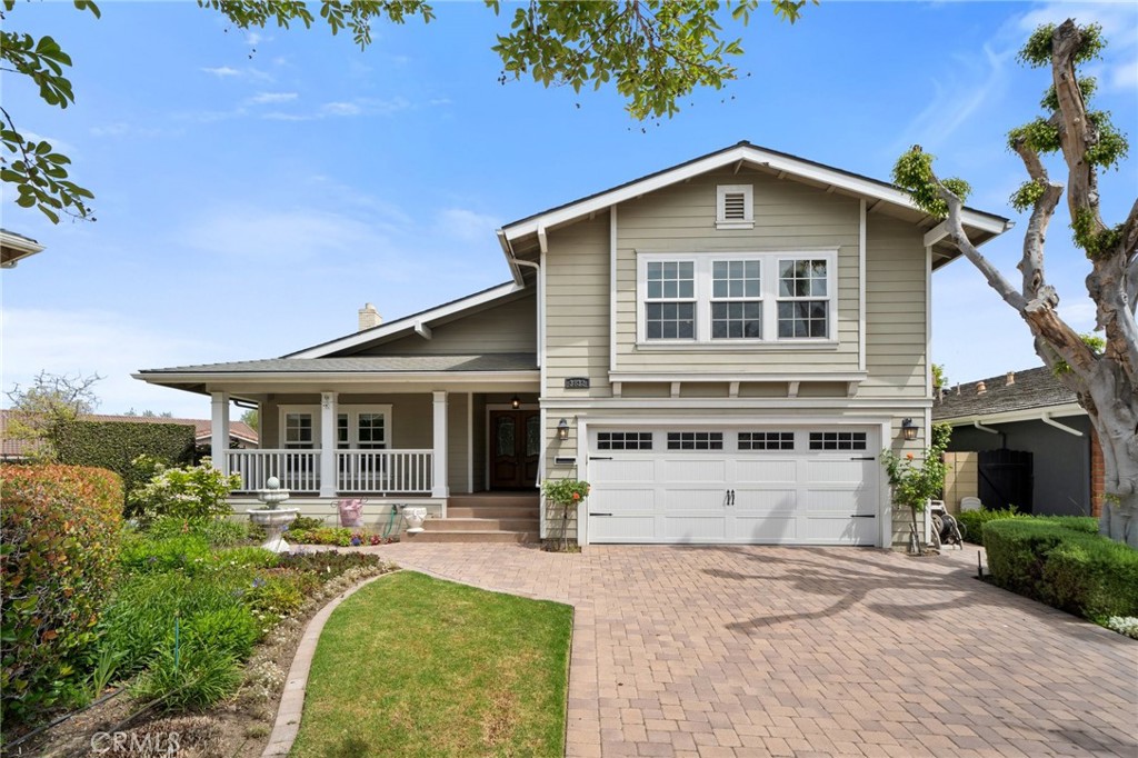 Nestled on a quiet cul-de-sac in the most serene interior pocket of College Park North. Beautifully finished with an int - 3832 Holden Circle, Los Alamitos CA 90720 - photo 1