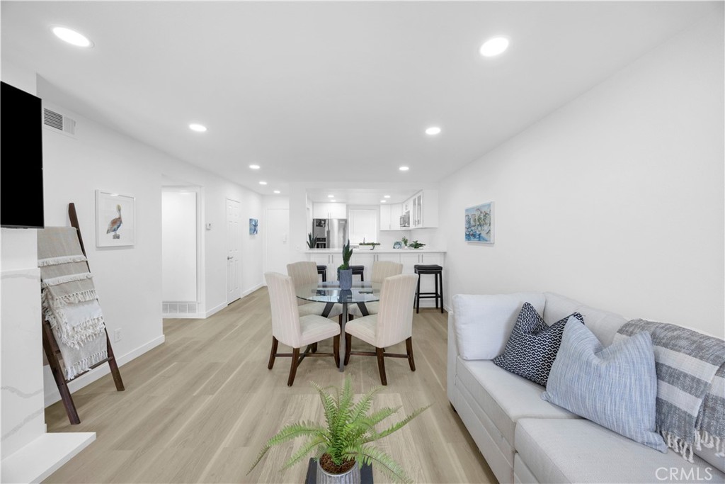 3845 Farquhar Ave 110, Los Alamitos CA 90720 - photo 13