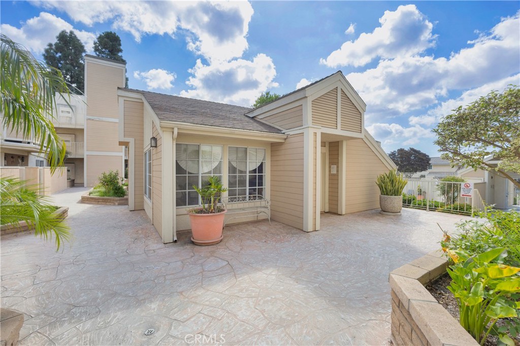3845 Farquhar Ave 110, Los Alamitos CA 90720 - photo 26