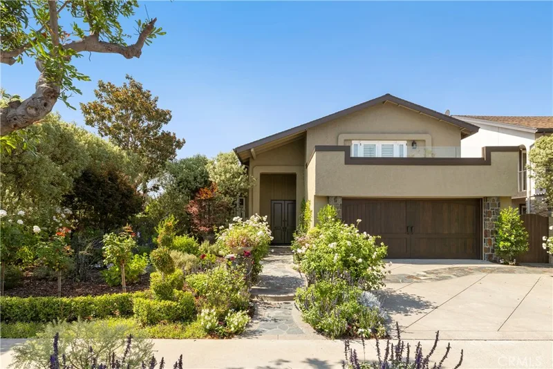 3862 Toland Avenue, Los Alamitos, CA 90720