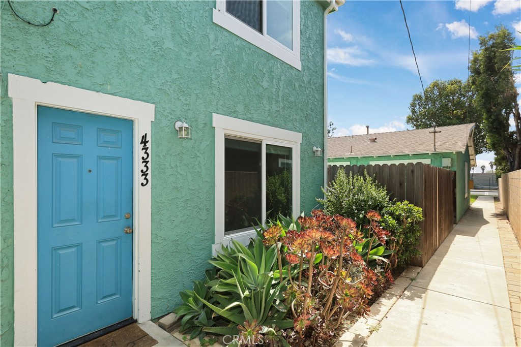 Front door - 4333 Farquhar Avenue, Los Alamitos CA 90720 - photo 1
