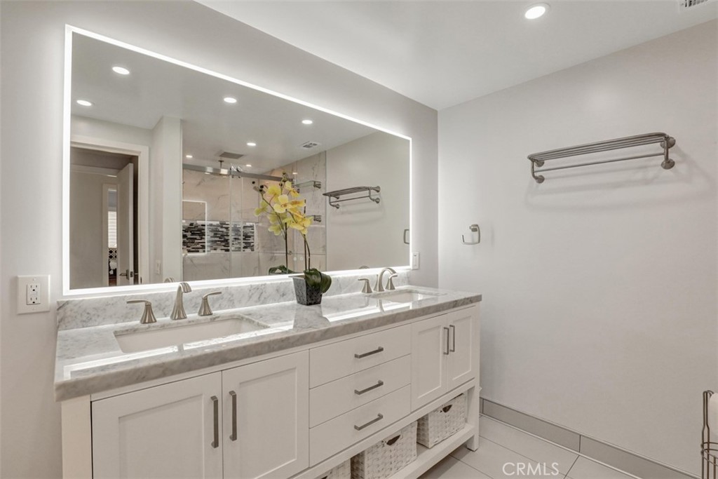 Your dream Primary Bath with double vanity - 5021 Apollo Circle, Los Alamitos CA 90720 - photo 12