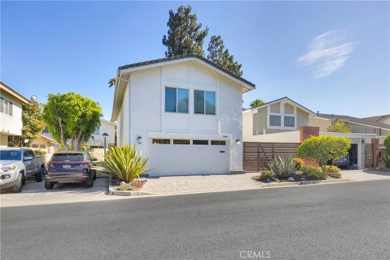 5042 Olympic Drive, Los Alamitos, CA 90720