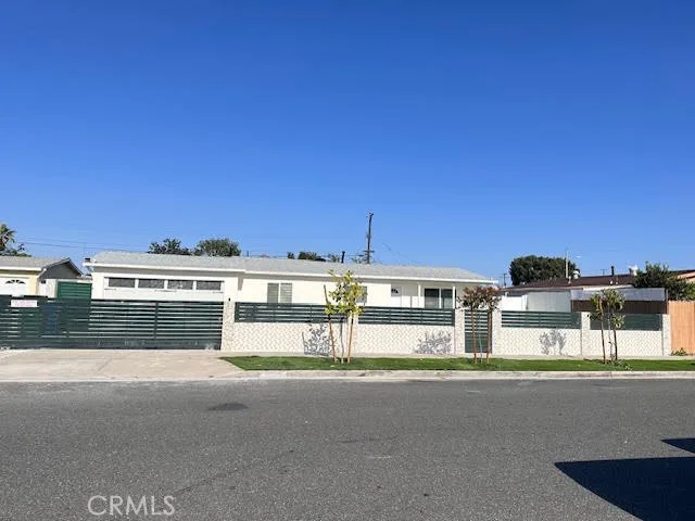 14572 Purdy Street, Midway City, CA 92655