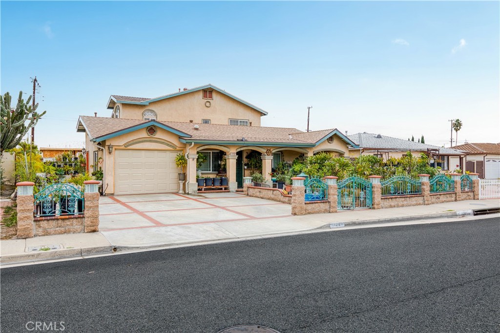 Front of the house. - 14702 Purdy, Midway City CA 92655 - photo 1