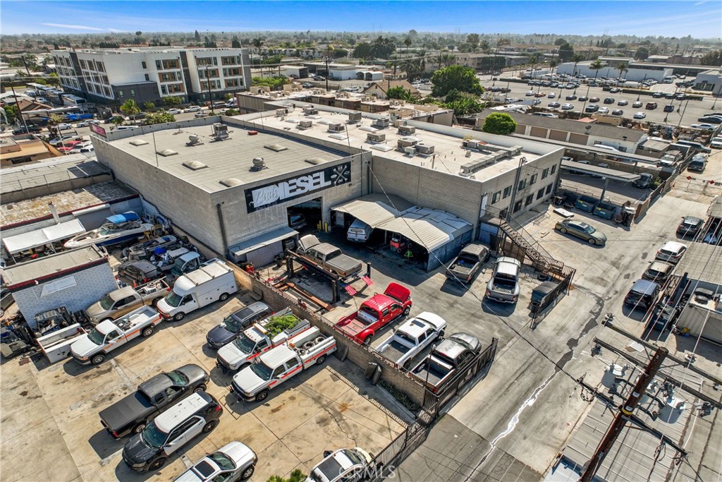 15135 Jackson, Midway City CA 92655 - photo 8