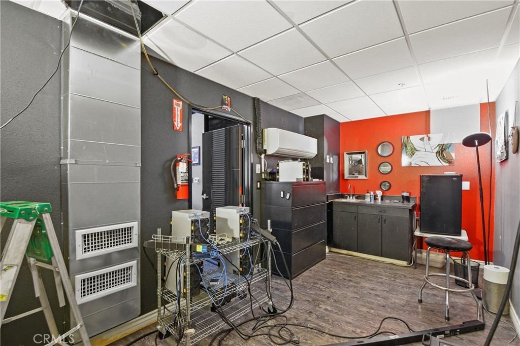 Additional Room attached to upstairs office. - 15135 Jackson, Midway City CA 92655 - photo 15