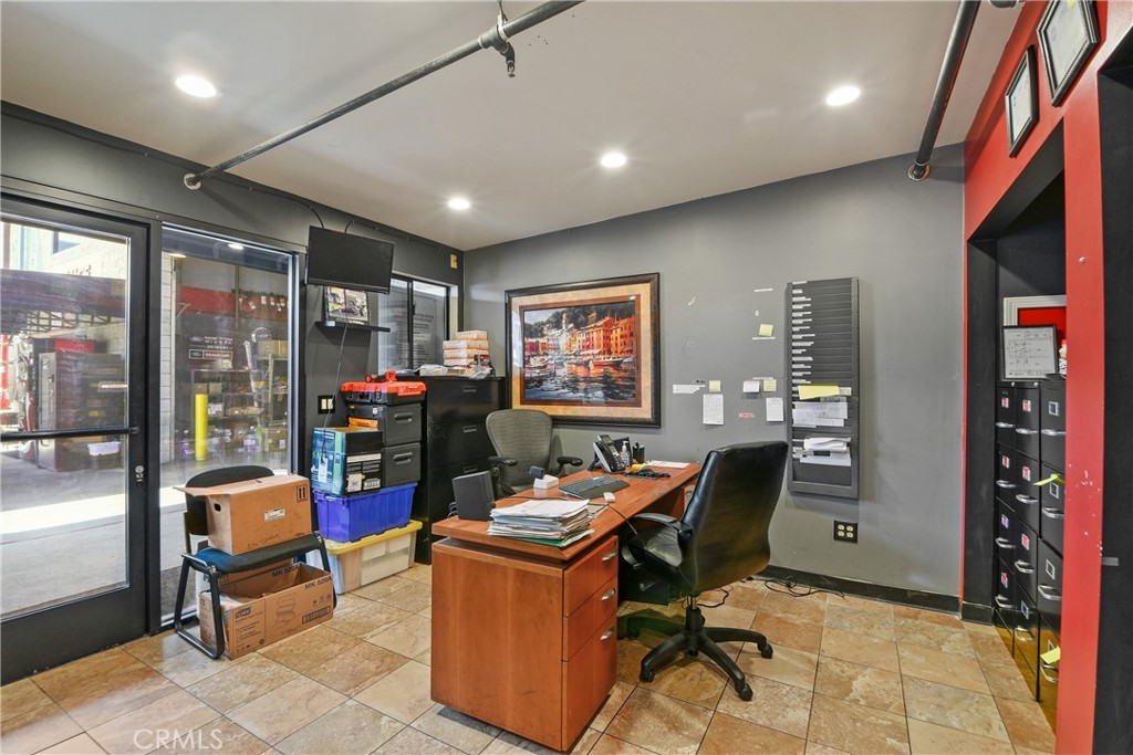 Office 1 - 15135 Jackson, Midway City CA 92655 - photo 17