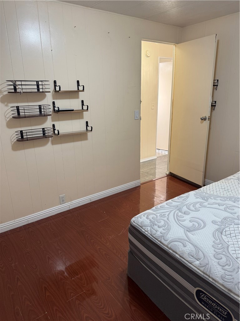 15141 Beach 43, Midway City CA 92655 - photo 9