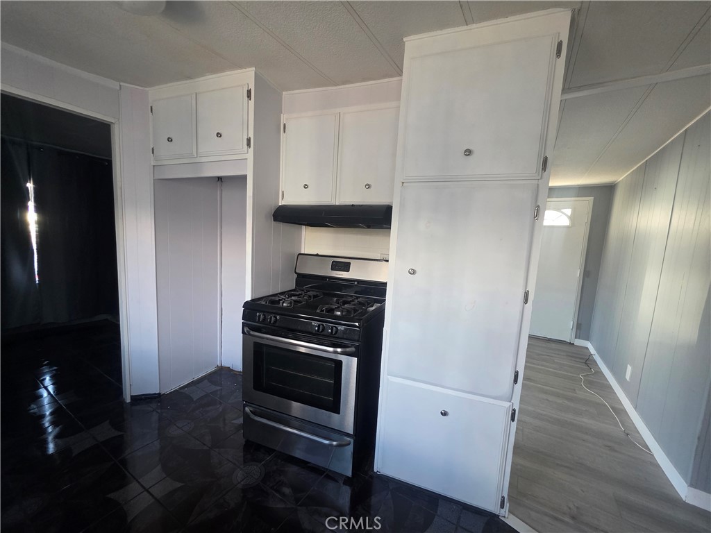 15141 Beach Boulevard 59, Midway City CA 92655 - photo 18