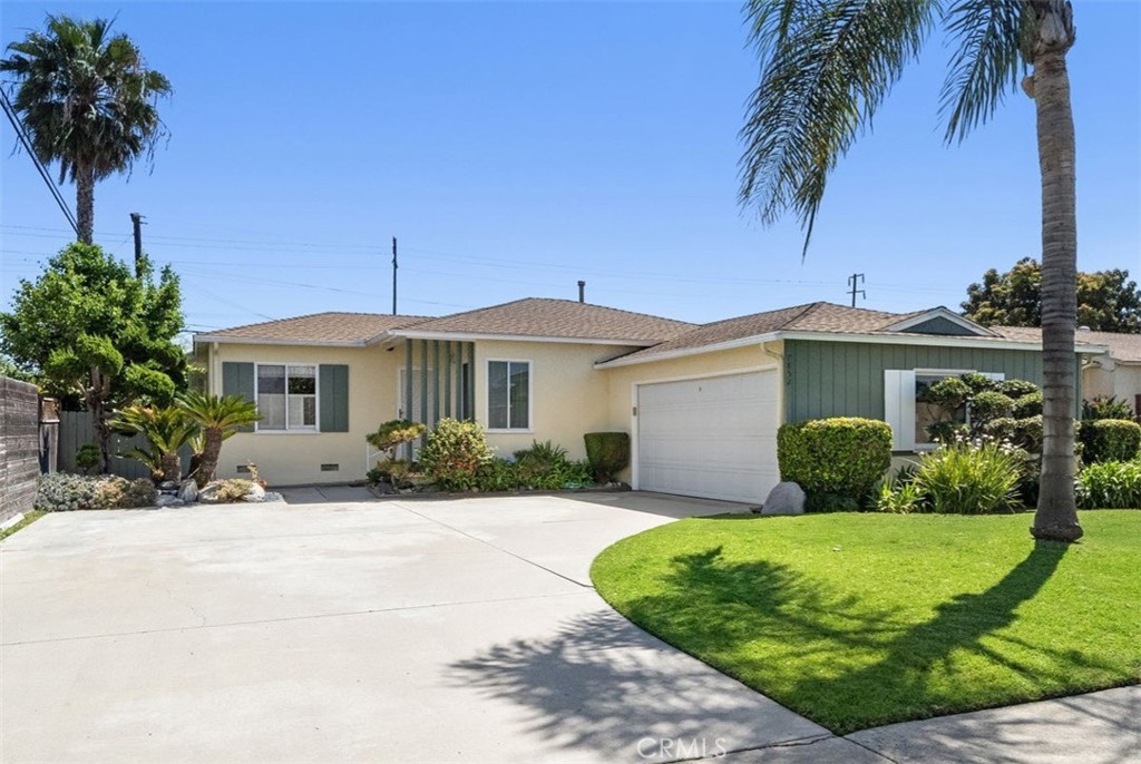 Absolutely charming 3 bedroom, 1 bath home with huge family room addition on large 7200 SF lot with access to back alley - 7852 Darwin Avenue, Midway City CA 92655 - photo 1