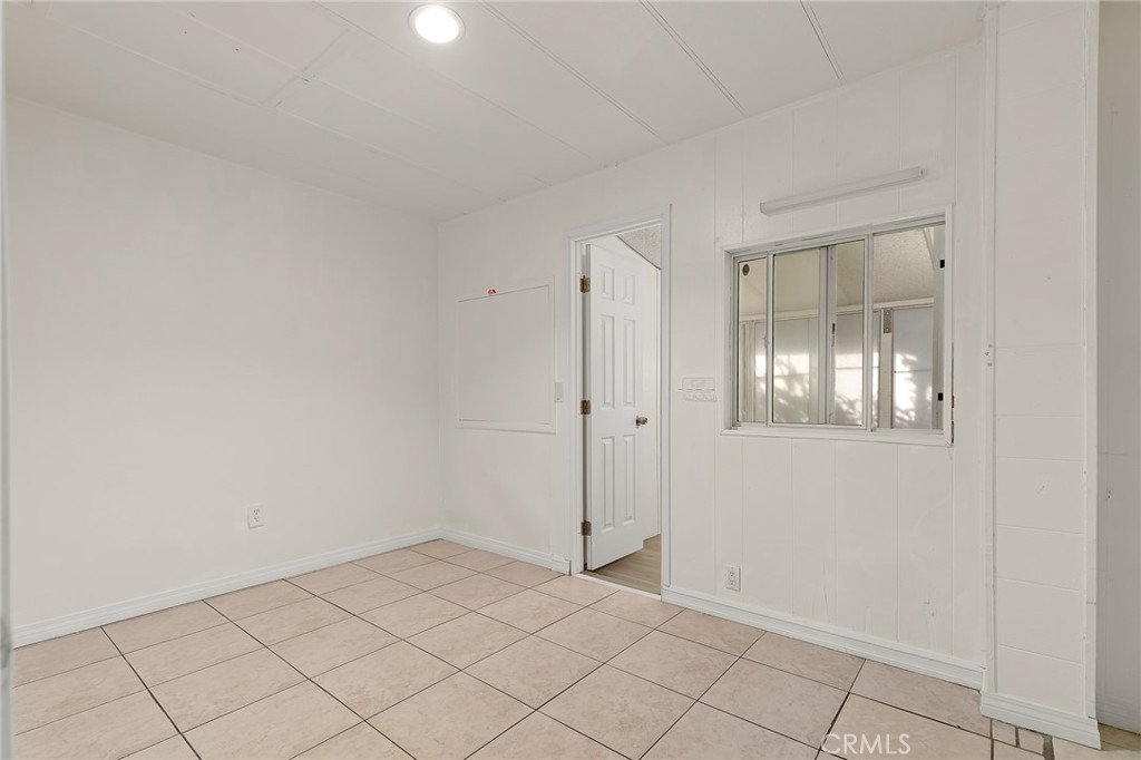 8200 Bolsa 32, Midway City CA 92655 - photo 19