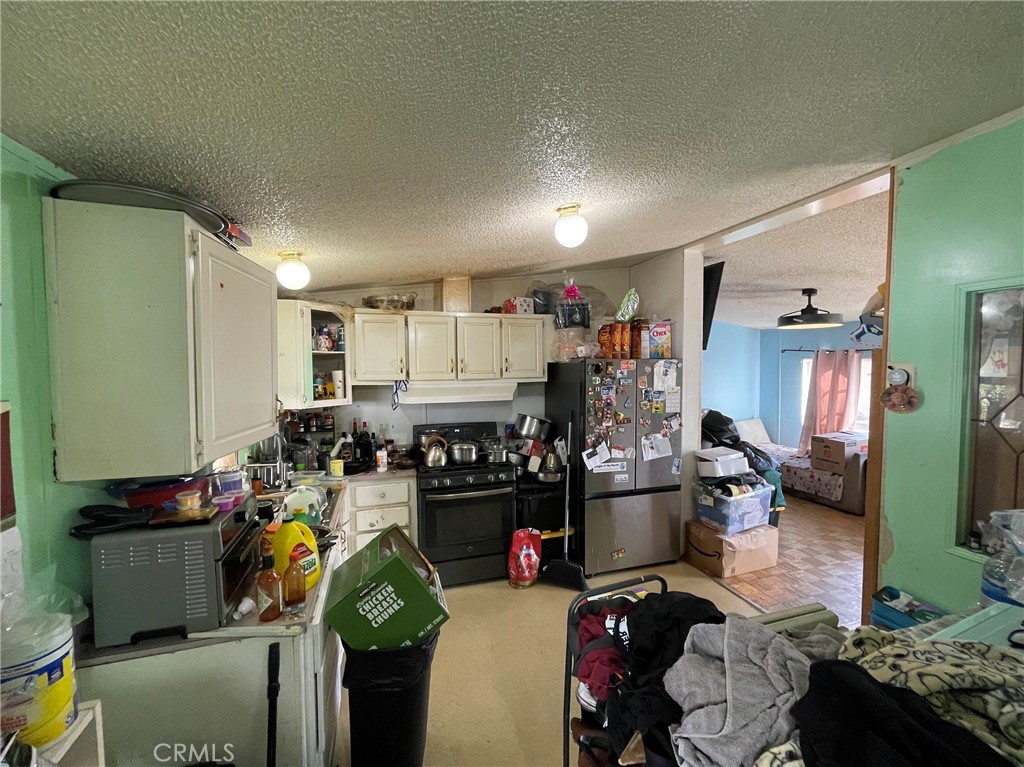 8200 Bolsa Avenue 103, Midway City CA 92655 - photo 13