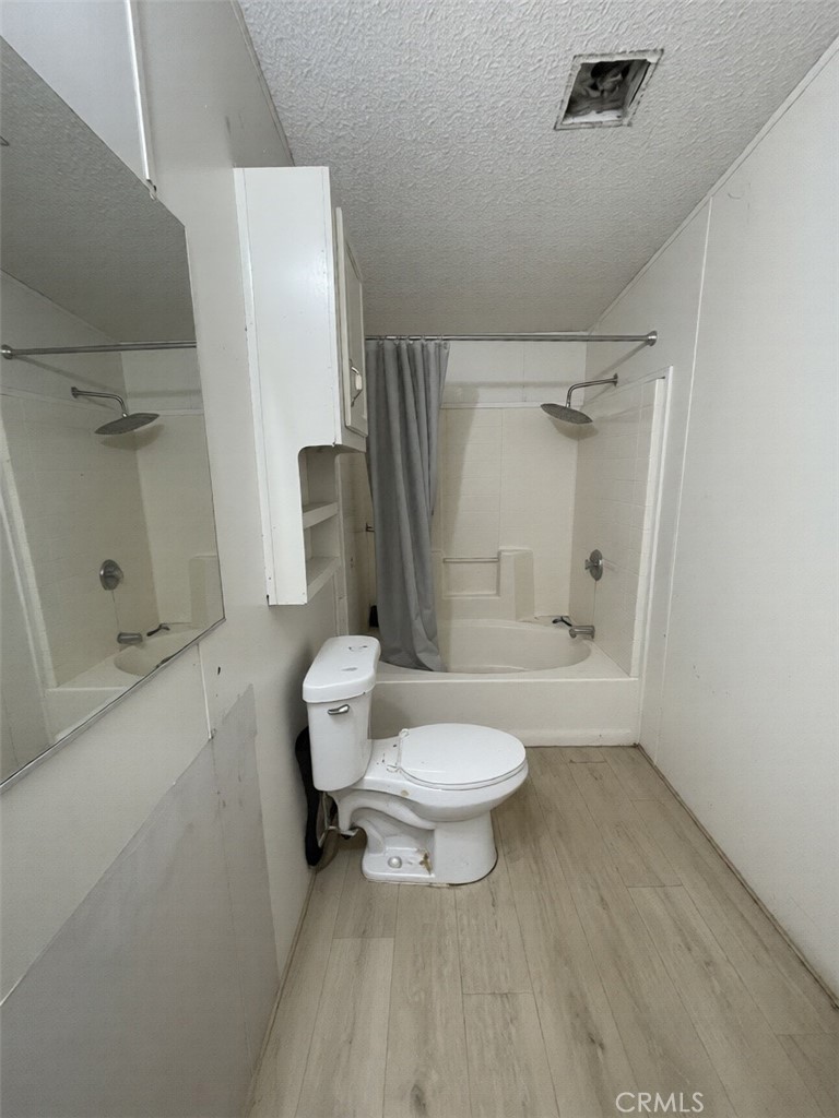 8200 Bolsa Avenue 103, Midway City CA 92655 - photo 16