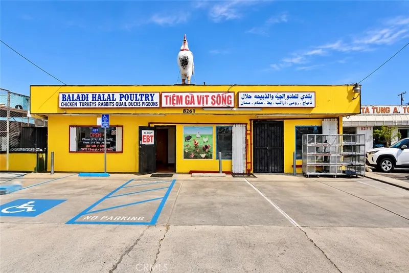 8261 Bolsa Ave, Midway City, CA 92655